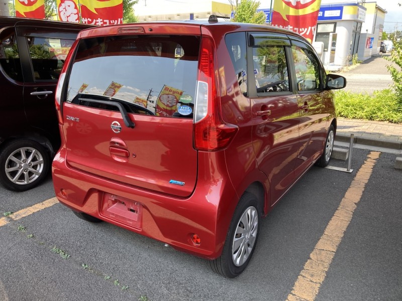 ニッサン デイズ3枚目