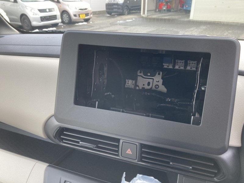三菱 eKスペース13枚目
