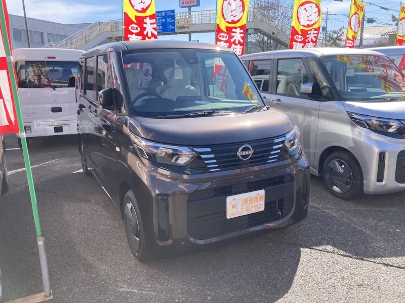 ニッサン ルークス2枚目