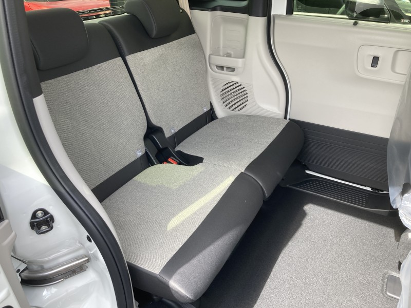 ホンダ N BOX18枚目