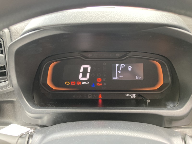 ダイハツ ミライース13枚目