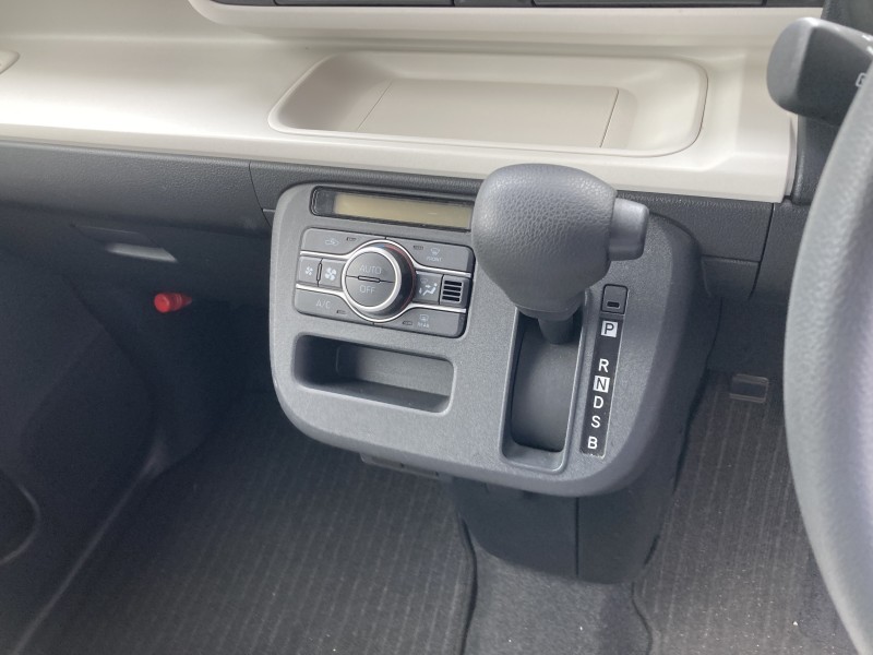 ダイハツ ムーヴキャンバス11枚目