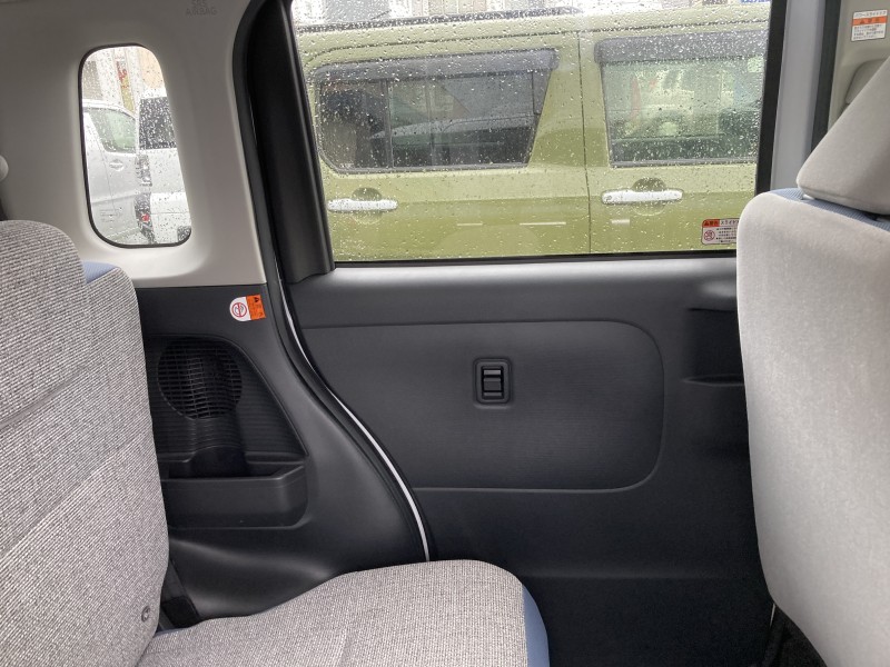 ダイハツ ムーヴキャンバス17枚目