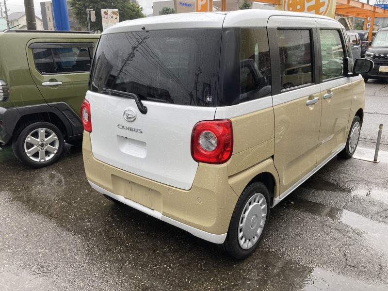 ダイハツ ムーヴキャンバス3枚目