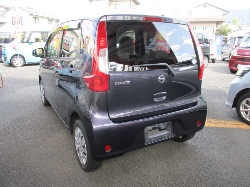 ニッサン デイズ5枚目