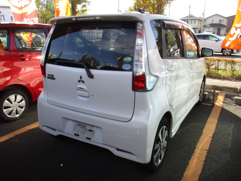 三菱 eKカスタム3枚目