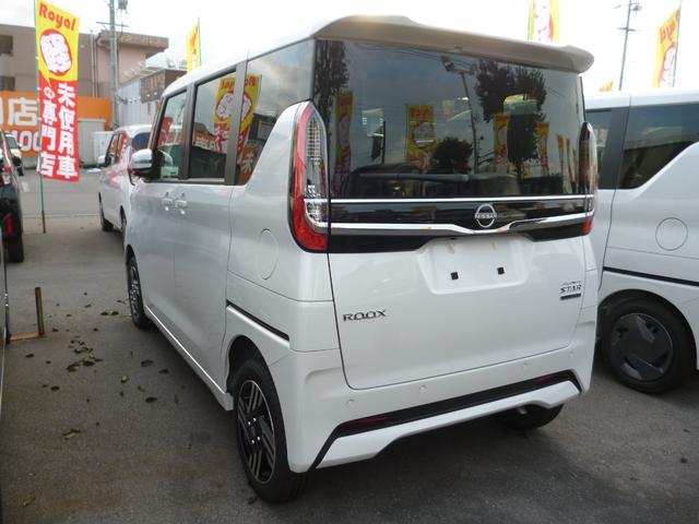 ニッサン ルークス5枚目