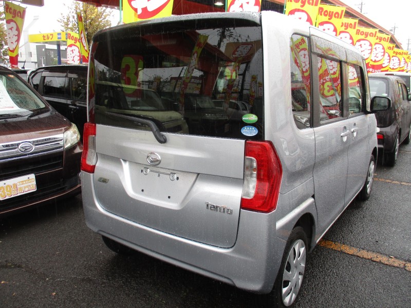 ダイハツ タント3枚目