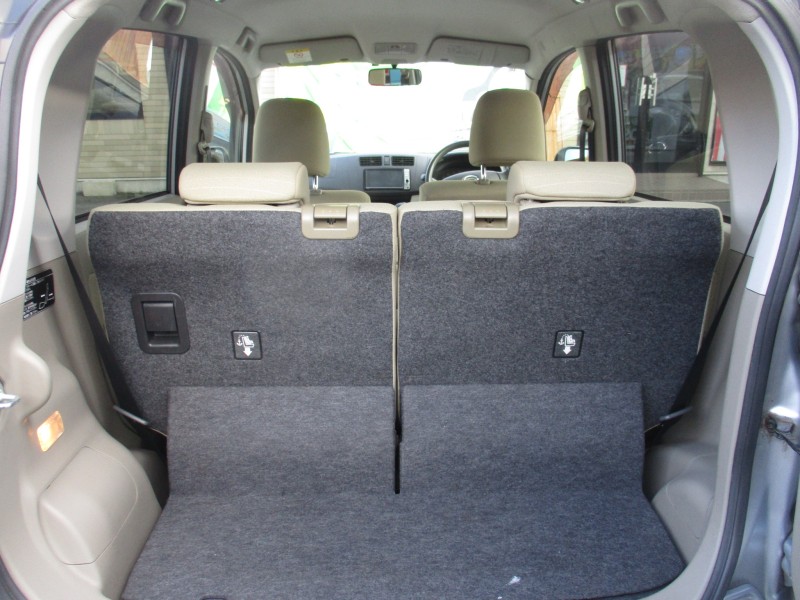 ダイハツ ムーヴ6枚目