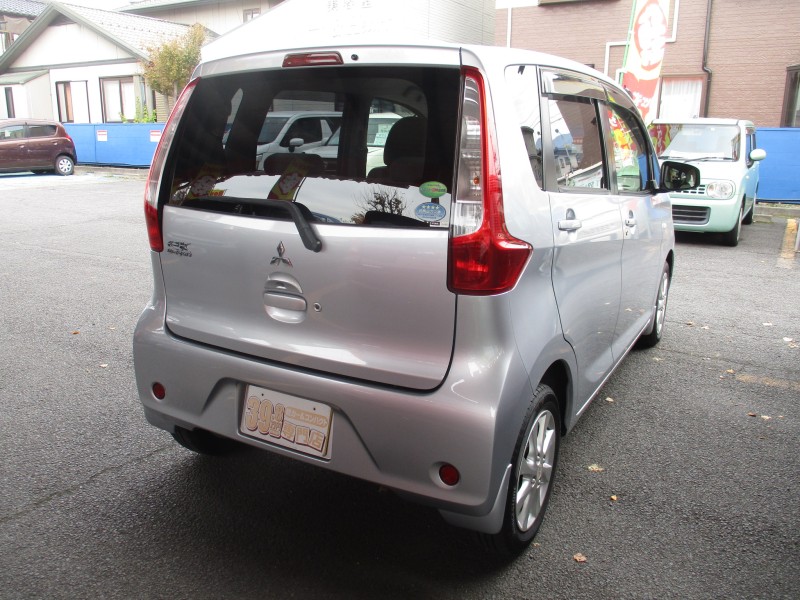 三菱 eKワゴン3枚目