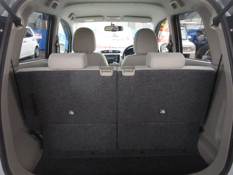 三菱 eKワゴン6枚目