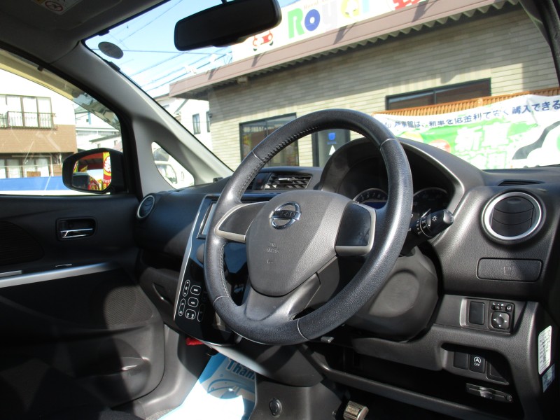 ニッサン デイズ8枚目