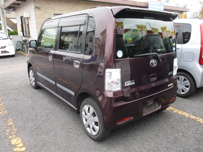 トヨタ ピクシススペース5枚目