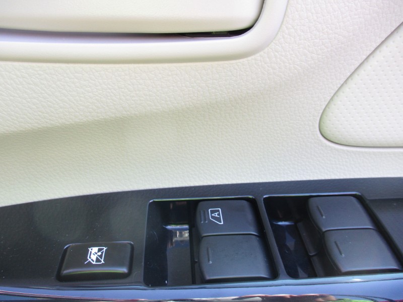 三菱 eKワゴン21枚目