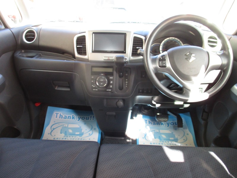 スズキ スペーシア12枚目