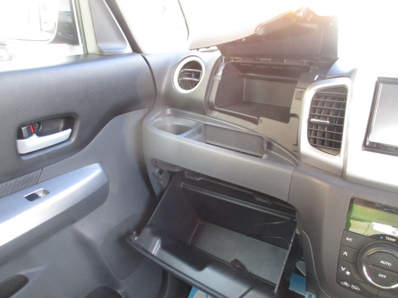 スズキ スペーシア15枚目