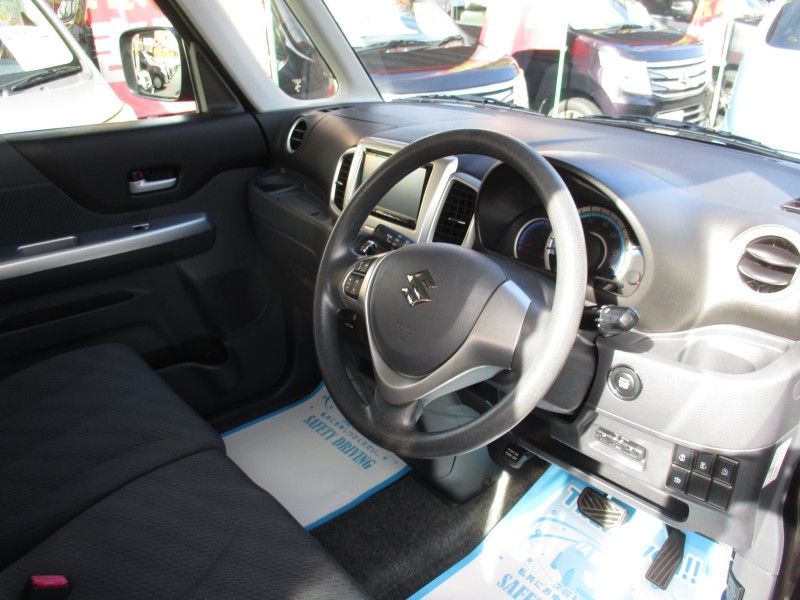 スズキ スペーシア8枚目