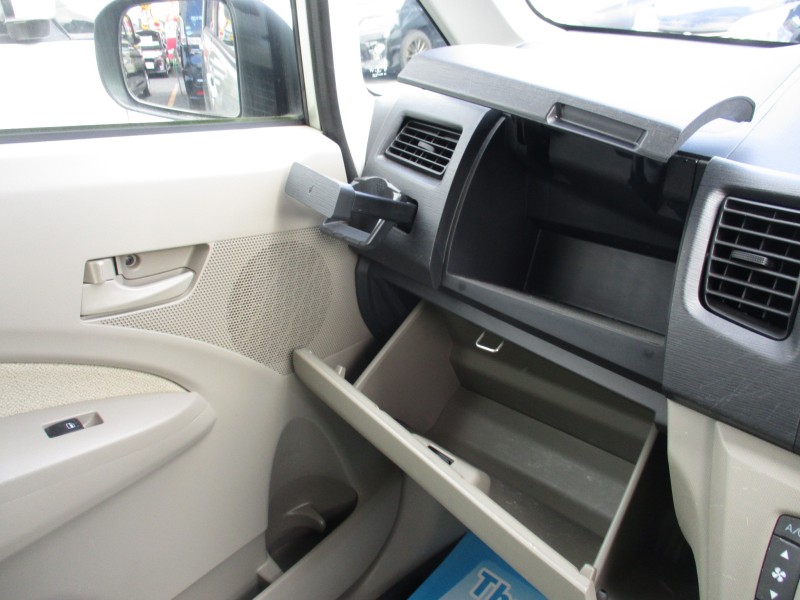 ダイハツ ムーヴ14枚目