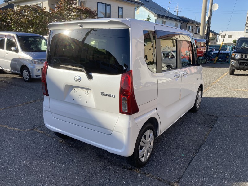ダイハツ タント2枚目