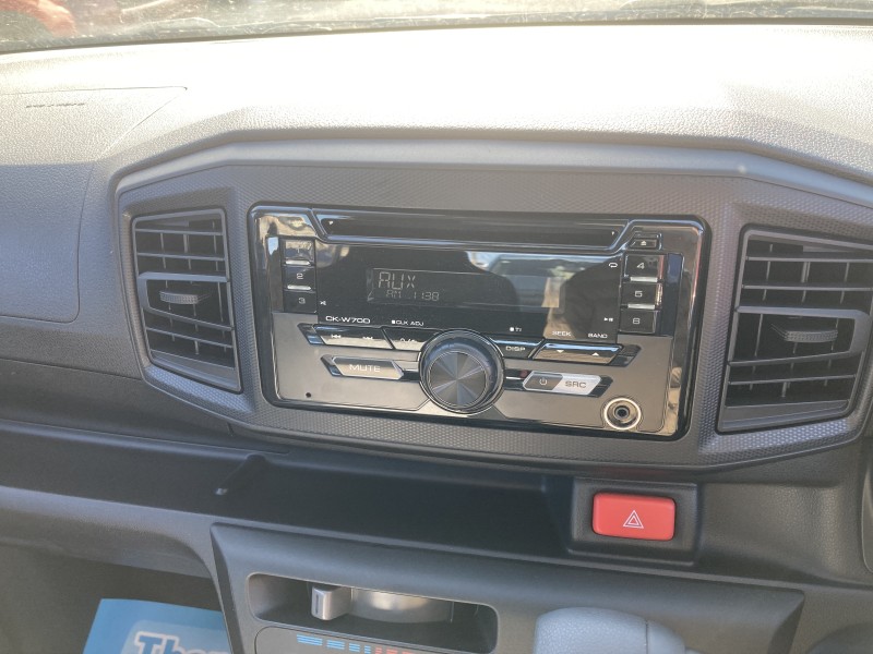 ダイハツ ミライース9枚目