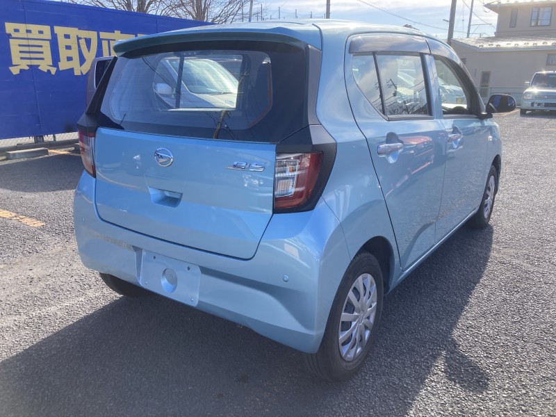 ダイハツ ミライース3枚目