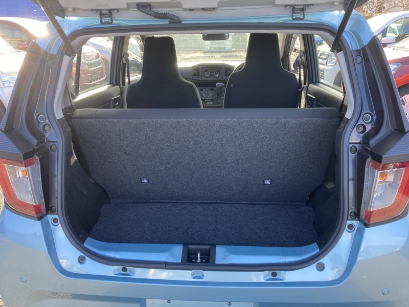 ダイハツ ミライース5枚目