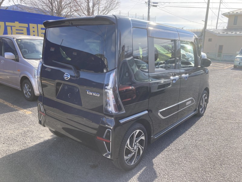 ダイハツ タント3枚目