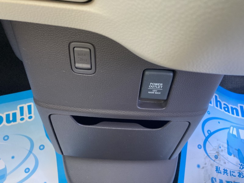 ホンダ N BOX12枚目