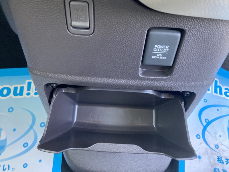 ホンダ N BOX12枚目