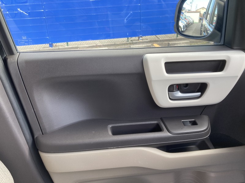 ホンダ N BOX15枚目