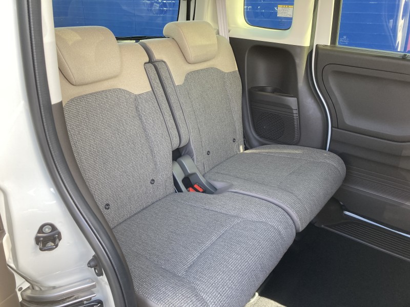 ホンダ N BOX25枚目