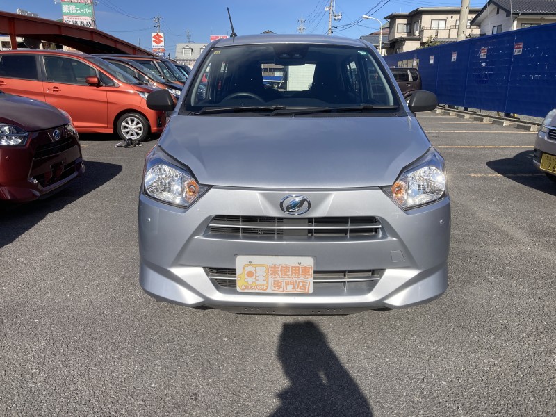 ダイハツ ミライース1枚目