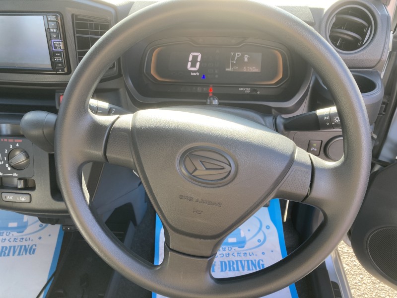 ダイハツ ミライース19枚目