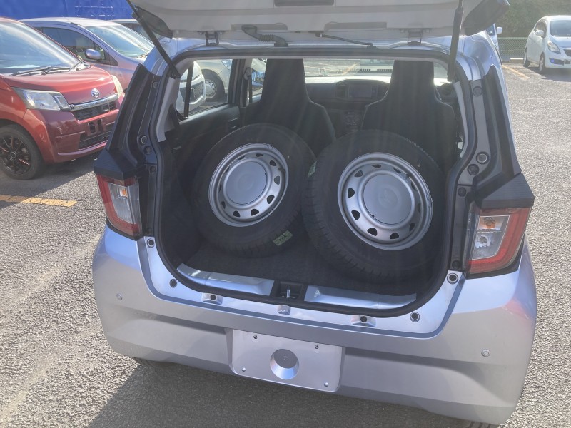 ダイハツ ミライース5枚目