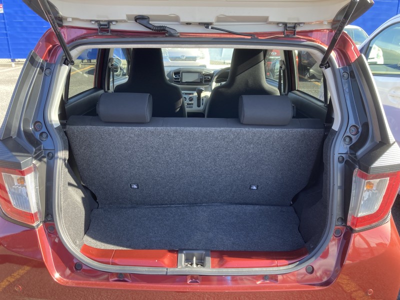 ダイハツ ミライース5枚目