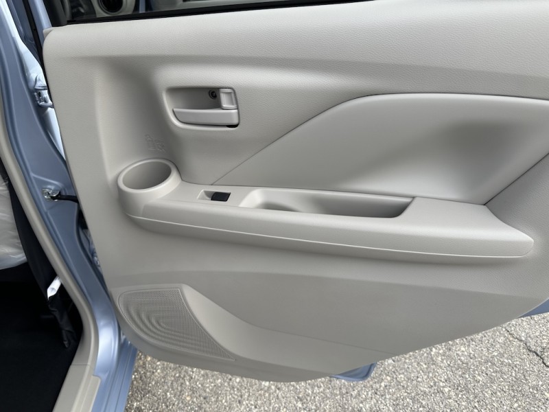 三菱 eKワゴン28枚目