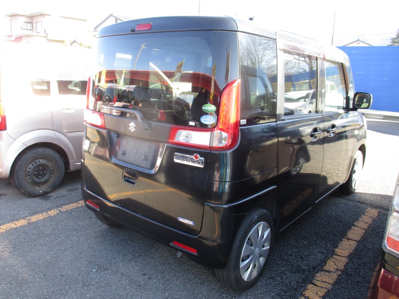 スズキ スペーシア3枚目