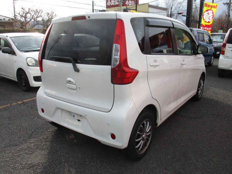 ニッサン デイズ3枚目