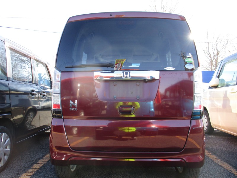 ホンダ N BOX4枚目
