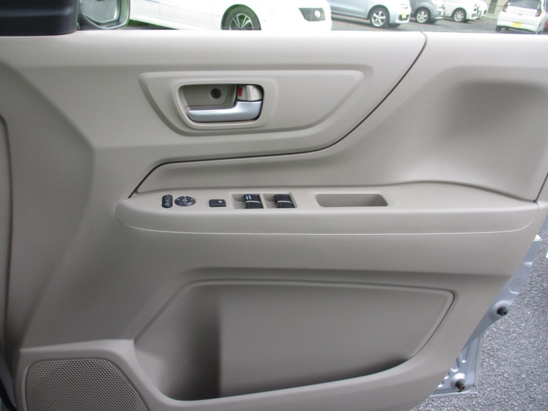 ホンダ N WGN23枚目