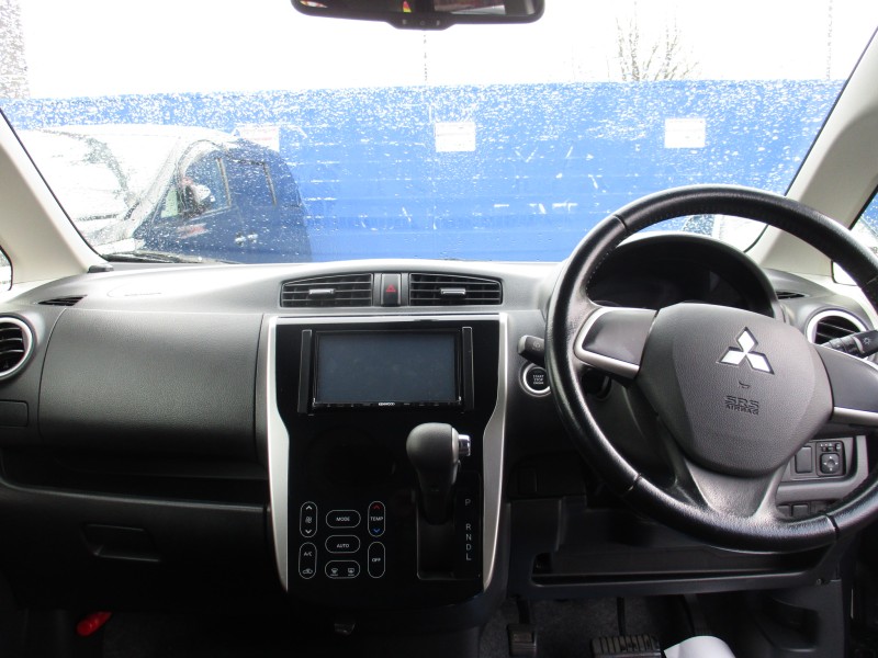 三菱 eKカスタム10枚目