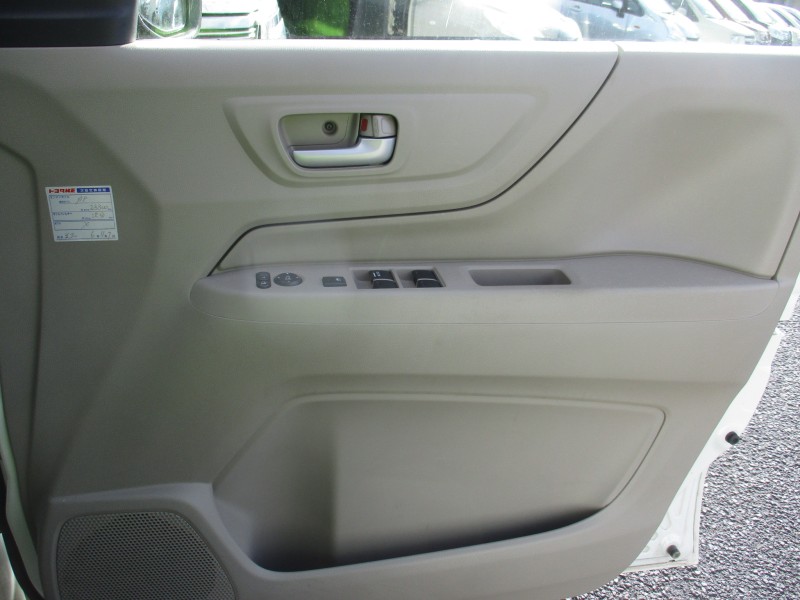 ホンダ N WGN21枚目