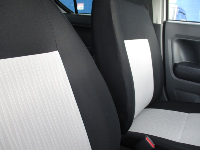 ダイハツ ミライース9枚目