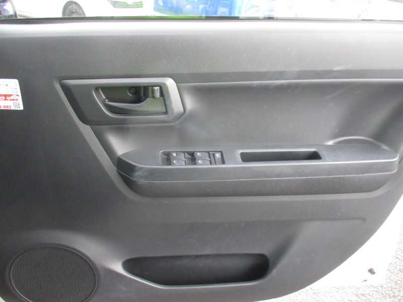 ダイハツ ミライース20枚目