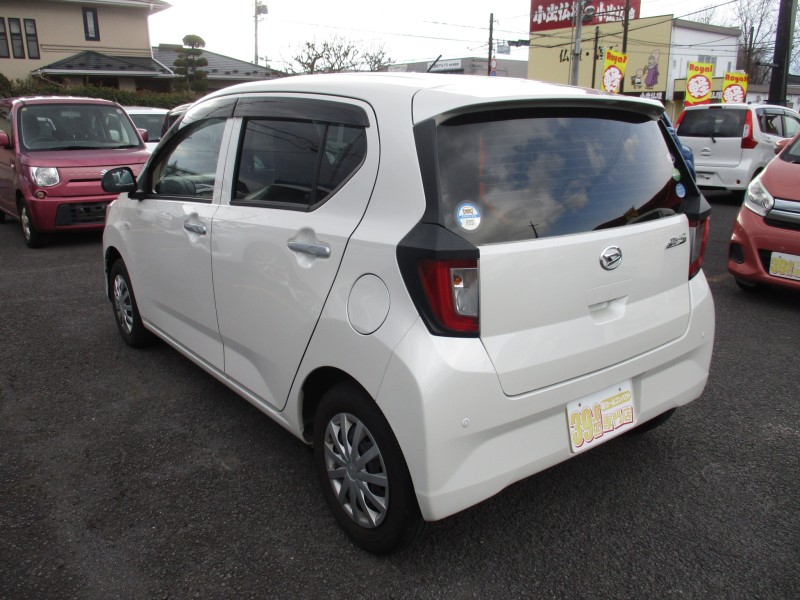 ダイハツ ミライース5枚目