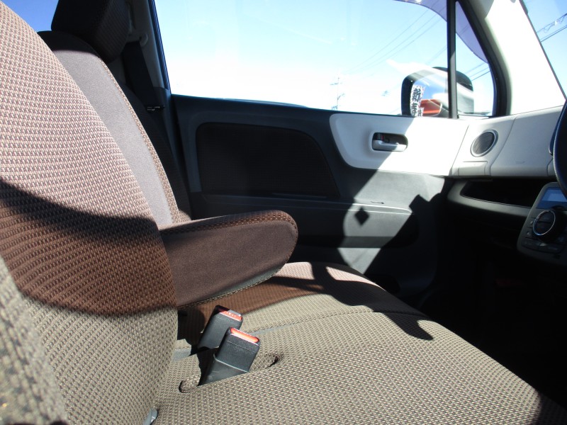 スズキ MRワゴン9枚目