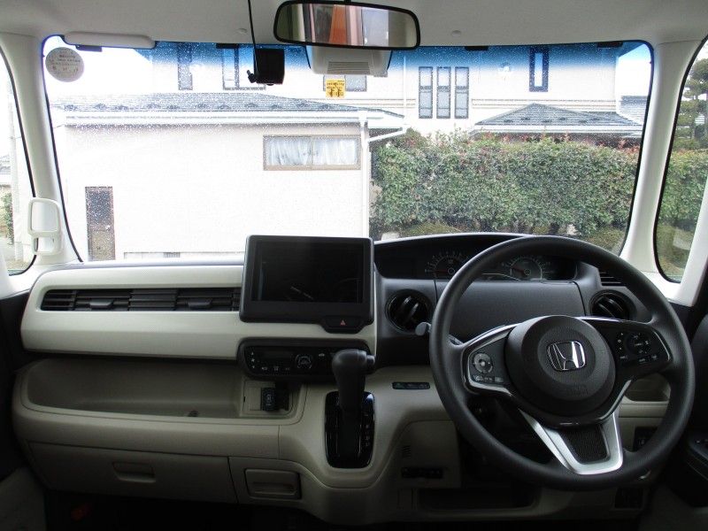 ホンダ N BOX10枚目