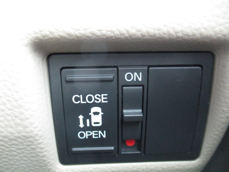 ホンダ N BOX16枚目