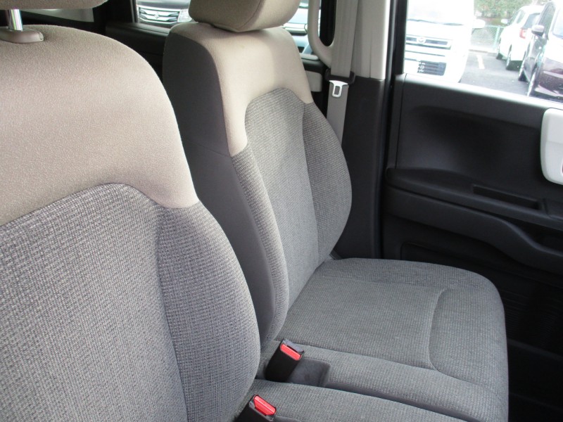 ホンダ N BOX9枚目