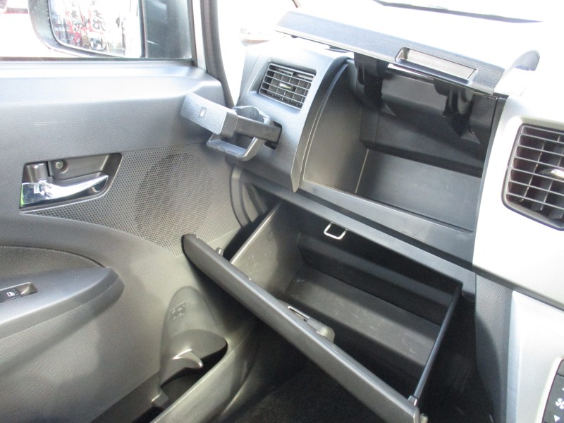 ダイハツ ムーヴ14枚目